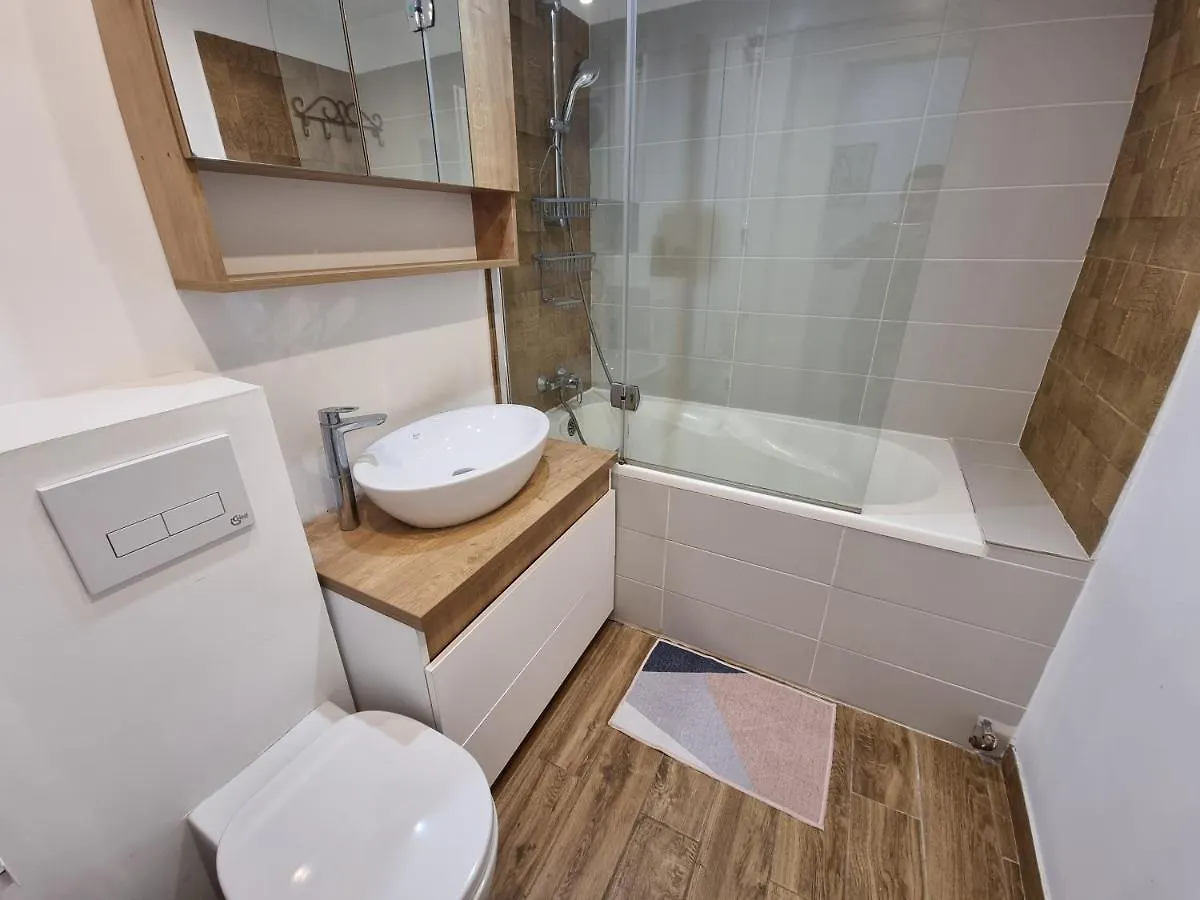 Aviatiei Apartments Near Caramfil Street ブカレスト 0*,